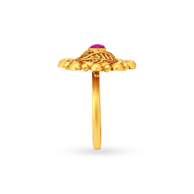 Elegant Floral Ring with Gemstone 4