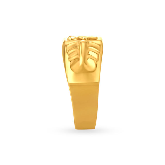 Devotional Om Ring,,hi-res