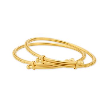 Regal Charming Bangle