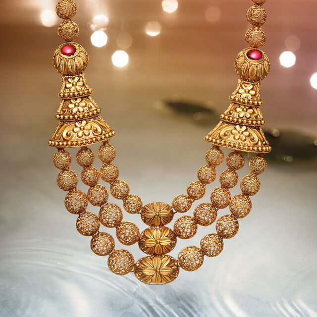 Captivating Carved Beads Necklace Set 