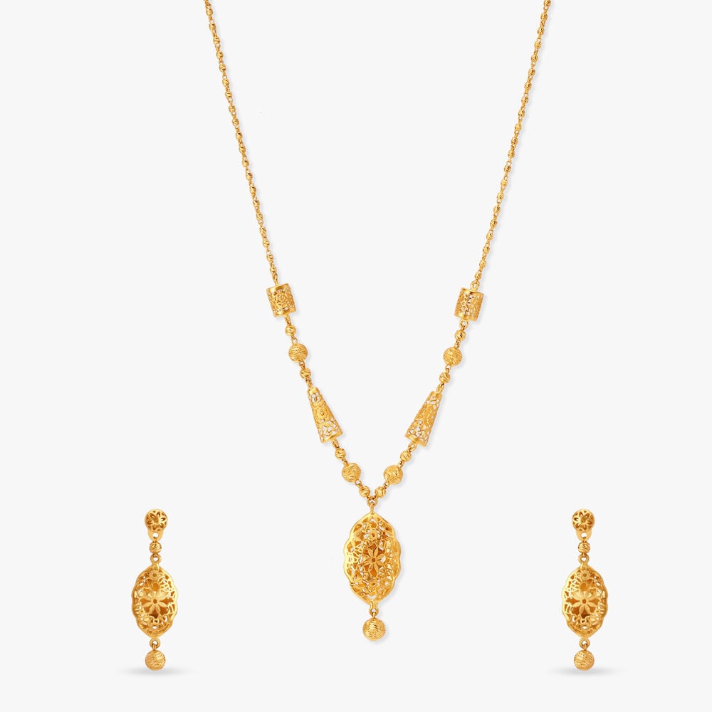Buy Royal Radiance Necklace Set at Best Price Tanishq US