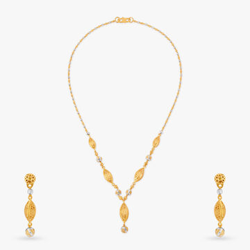 Lavish Luminary Necklace Set