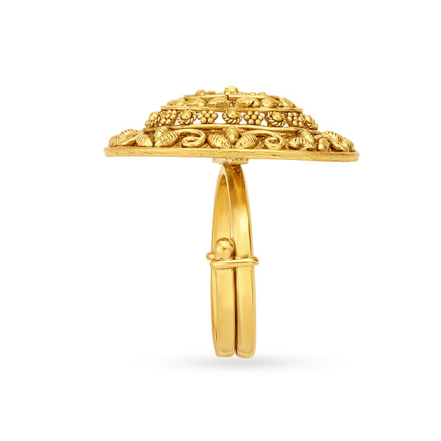 Intricate 22 Karat Yellow Gold Foliage Finger Ring