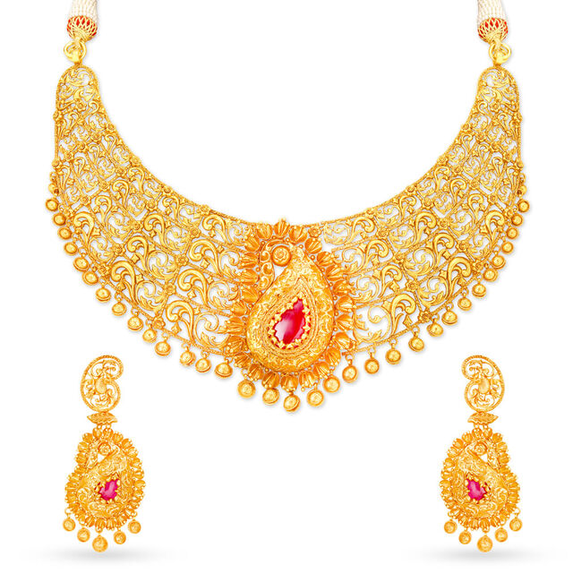 Gold neckwear set Clearance