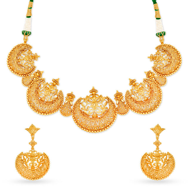 Ornate Gold Necklace Set Perfect for the Indian Bride,,hi-res 