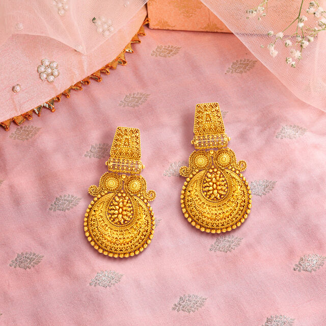 Impressive Gold Necklace Set for the Indian Bride,,hi-res 2