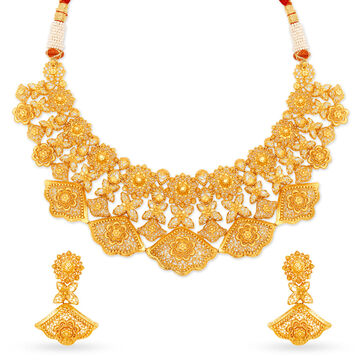 Ethereal Gold Necklace Set for the Indian Bride