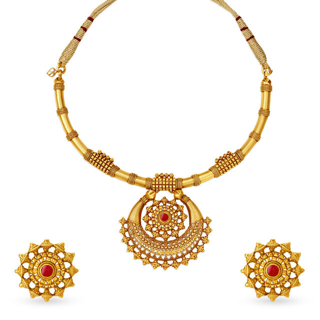 Wondrous Gold Necklace Set for the Punjabi Bride,,hi-res 3