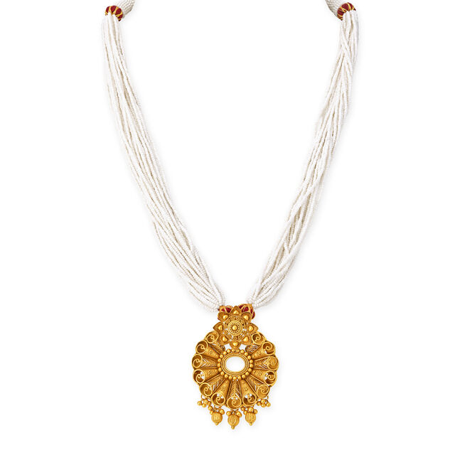 Delightful 22 Karat Yellow Gold Floral Pendant 