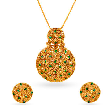 Labyrinthine Yellow Gold Disc Pendant and Earrings Set