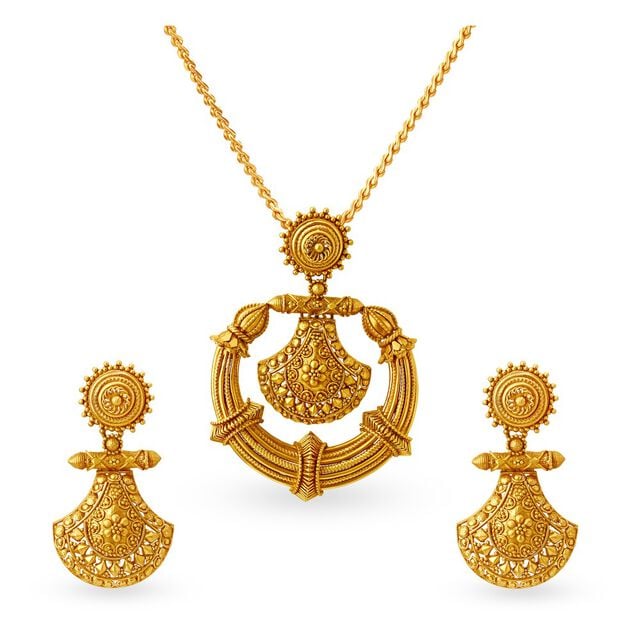 Tanishq 22 Karat Gold Pendant Earrings Set,,hi-res 