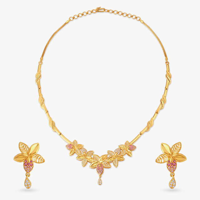 Pristine Grandiosity Floral Necklace Set 