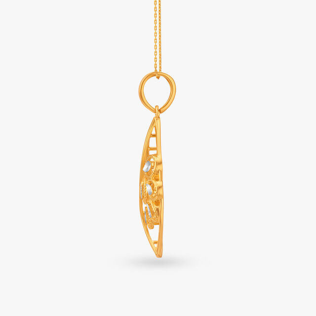 Illuminating Leaf Gold Pendant