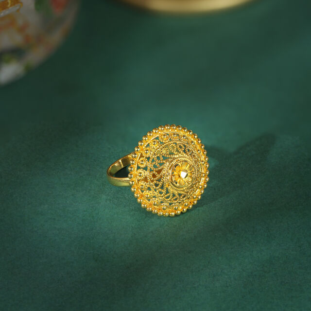 Floral Gold Finger Ring with Jali Work 