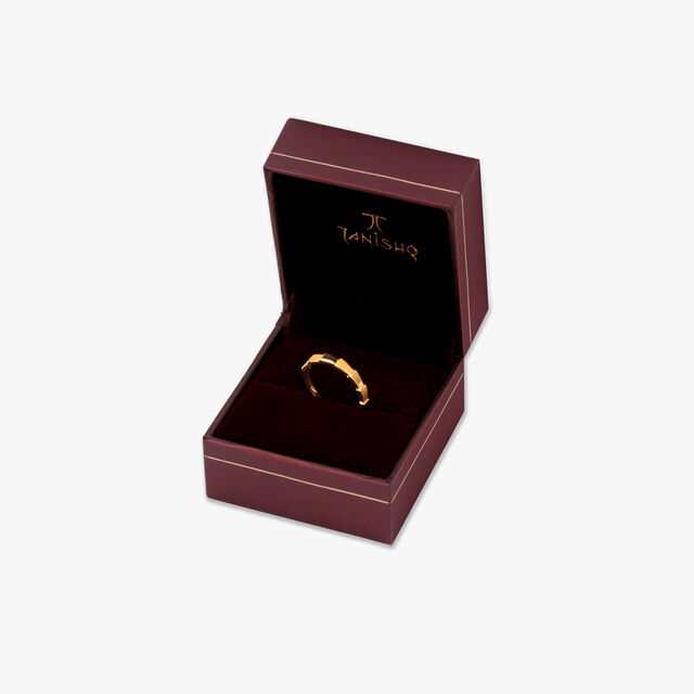 Sparkling Charm Ring 4