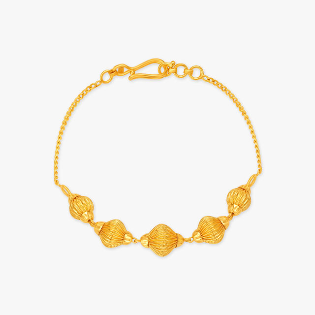 Alluring Traditional Stamping Gold Bracelet,,hi-res
