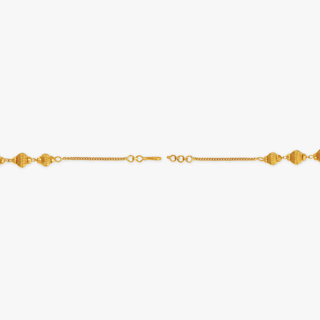 Alluring Traditional Stamping Gold Bracelet,,hi-res
