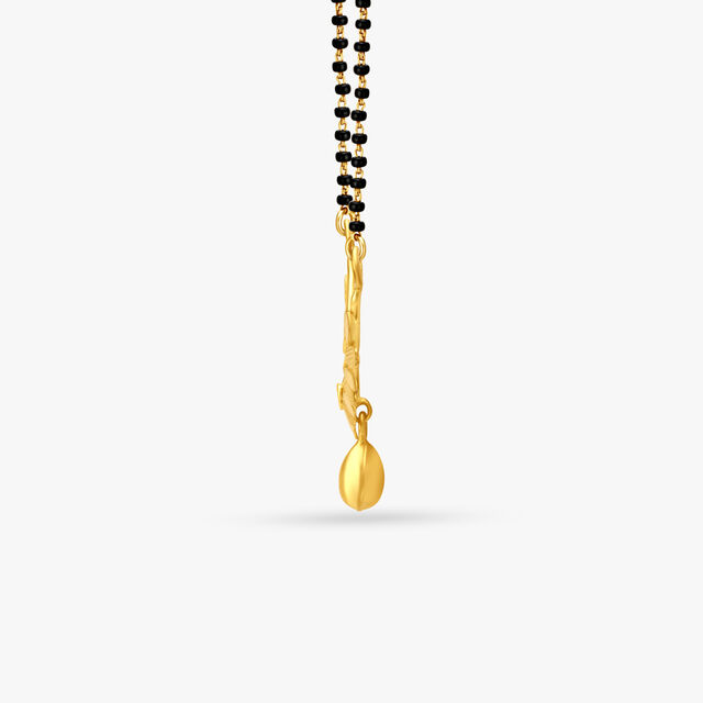 Graceful Floral Pendant 2