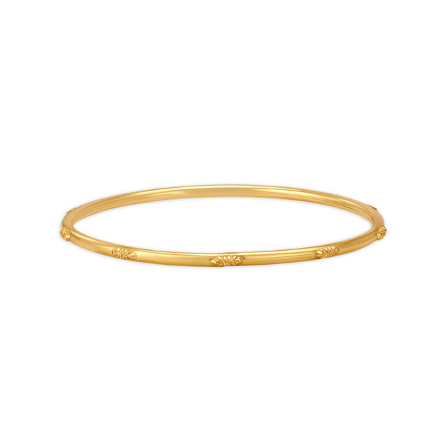 Delicate Graceful Pair of Bangles