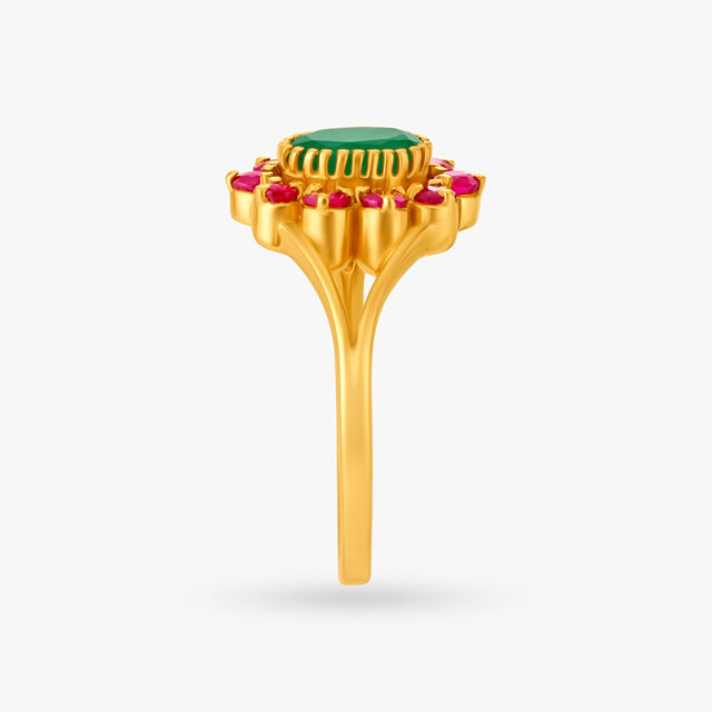 Remarkable Floral Gold Ring