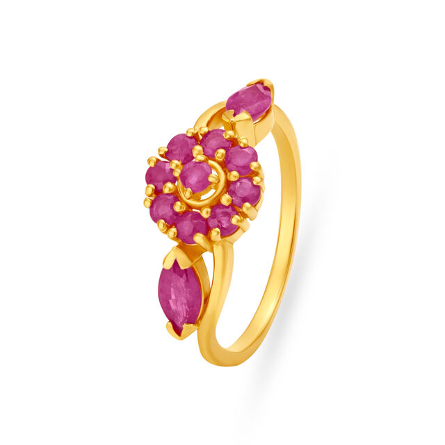 Striking Gold Ring Studded With Rubies