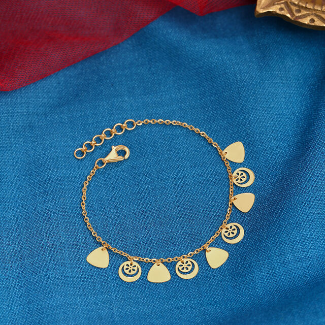 Delicate Charms Bracelet 