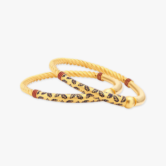 Intricate Leaf Motif Bangle