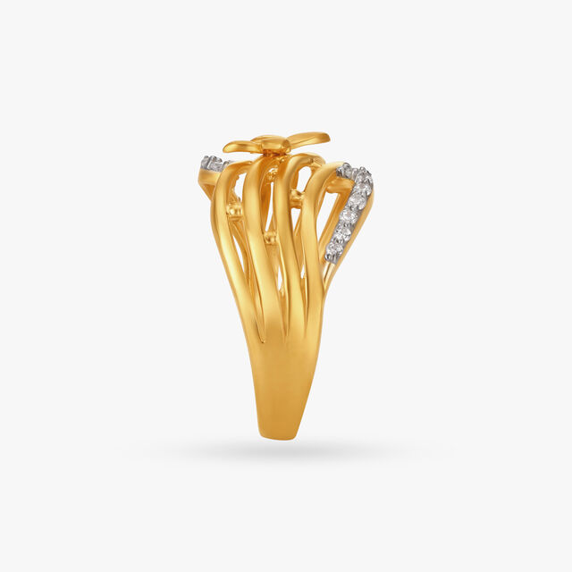 Fluttering Elegance Ring