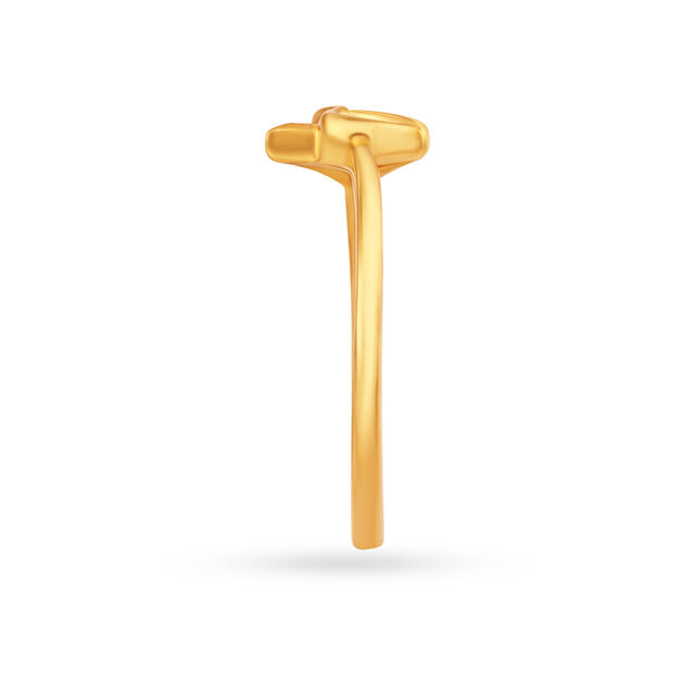 Heart And Triangle Gold Finger Ring