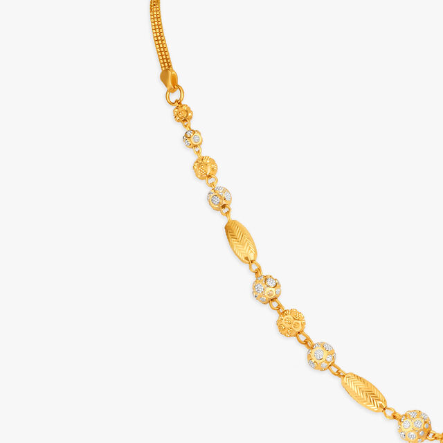 Shimmering Gold Necklace 3