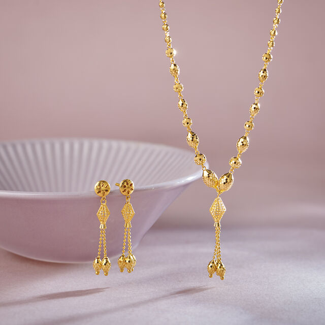 Stately Beads and Tassels Necklace Set,,hi-res 