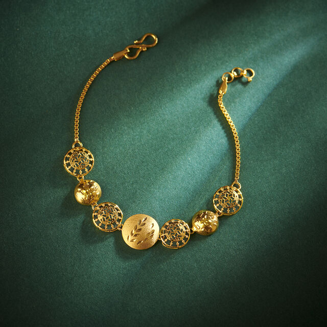 Intricate Grace Bracelet 