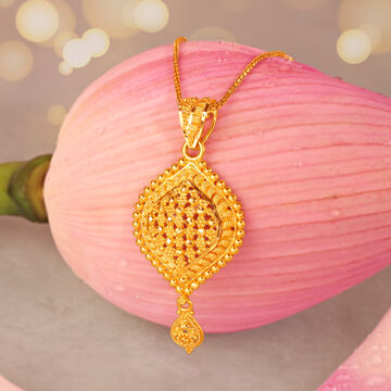 Intricate Leaf Pendant