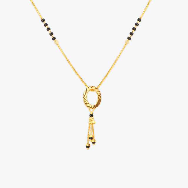 Minimalist Elegance Gold Mangalsutra 2