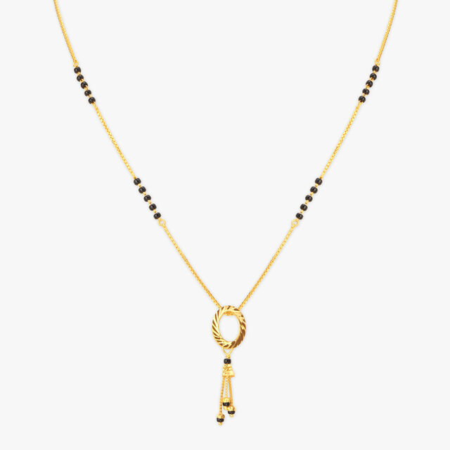 Minimalist Elegance Gold Mangalsutra 3