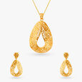 Casual Opulence Pendant and Earrings Set 