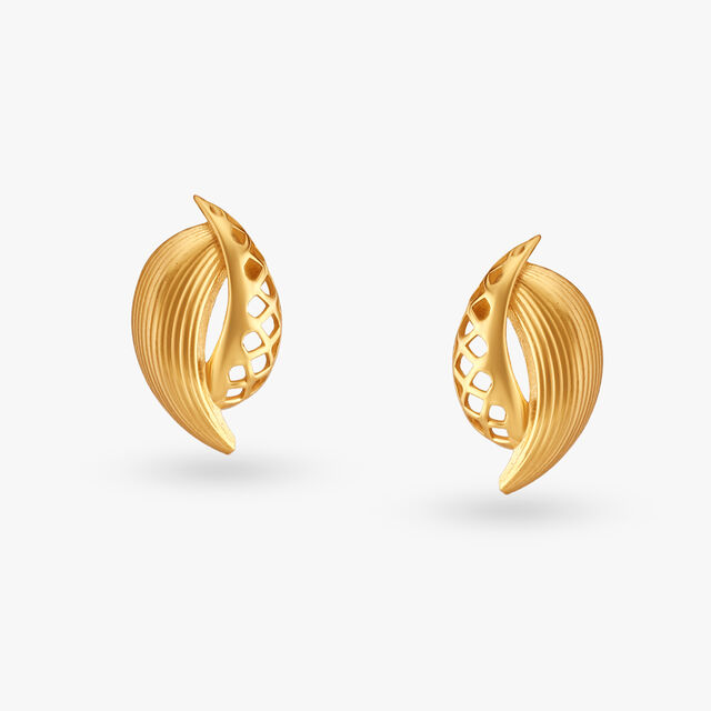 Chic Charisma Pendant and Earrings Set 4