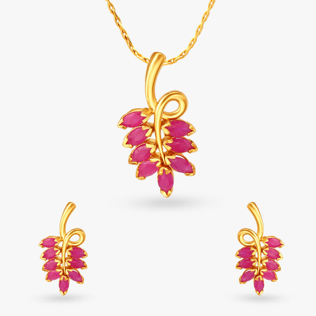 Contemporary Pendant and Earrings Set 