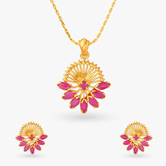 Crimson Pendant and Earrings Set 