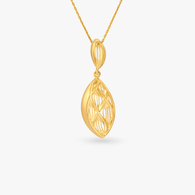 Sculptured Gold Pendant 