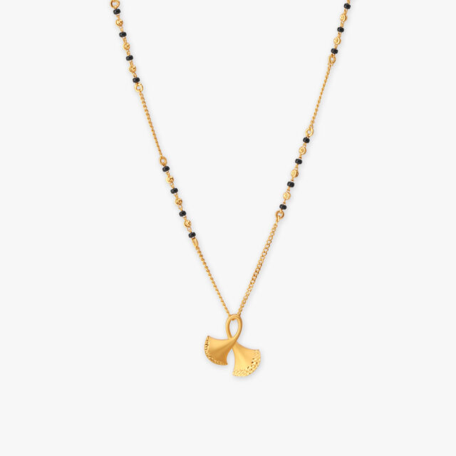 Sculpted loop Mangalsutra