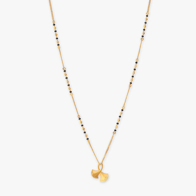 Sculpted loop Mangalsutra
