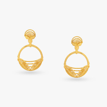 Chic Gold Drop Earrings