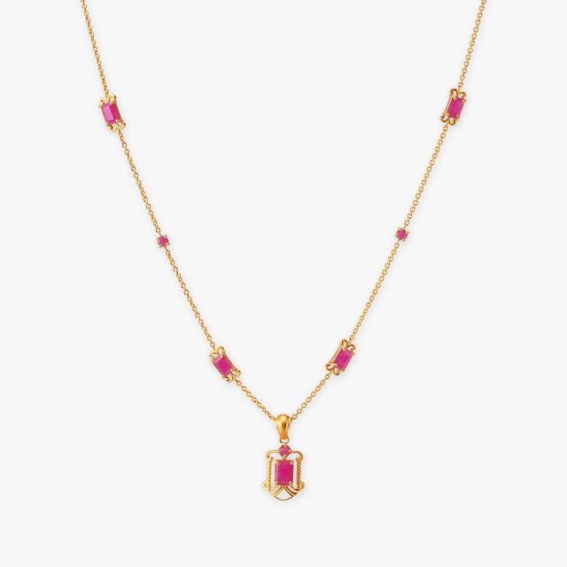 Scarlet Pendant with Chain and Earrings Set 2