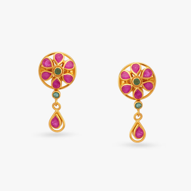 Majestic Gold Pendant with Chain and Earrings Set 4