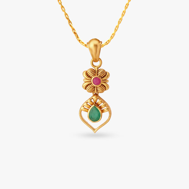 Elegant Pendant and Earrings Set 2