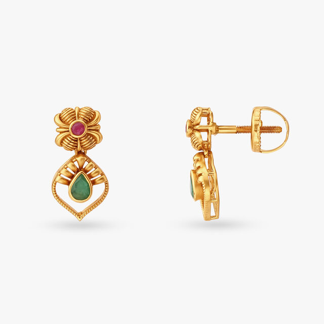 Elegant Pendant and Earrings Set 5