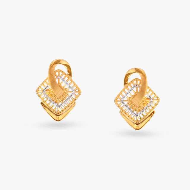 Exquisite Bold Gold Pendant and Earrings Set 4