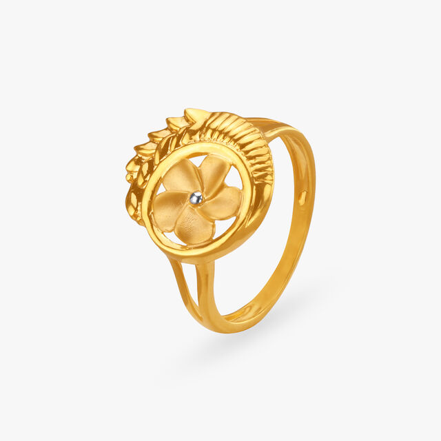 Tanishq 22KT Gold Finger Ring