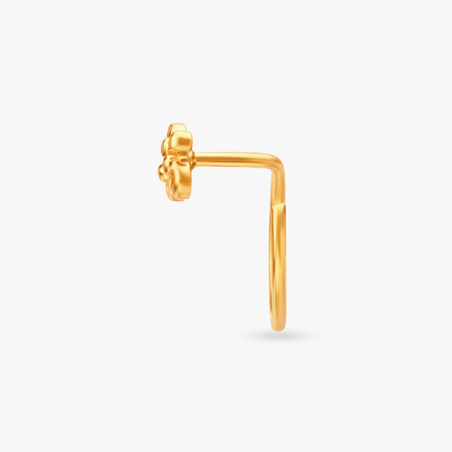 Delicate Gold Nose Pin